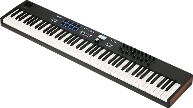 Arturia KeyLab Essential 88 mk3 Black - фото2 Arturia KeyLab Essential 88 mk3 Black - фото2