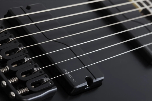 Schecter C-7 MULTISCALE SLS ELITE "EVIL TWIN" SBK фото-3