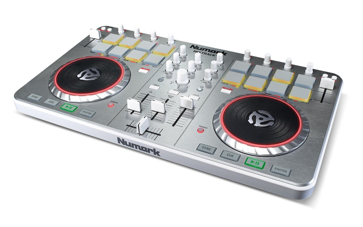 DJ контроллер Numark Mixtrack II