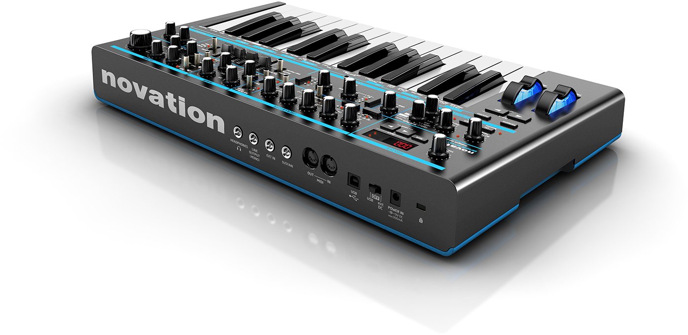 Аналоговой синтезатор Novation Bass Station II